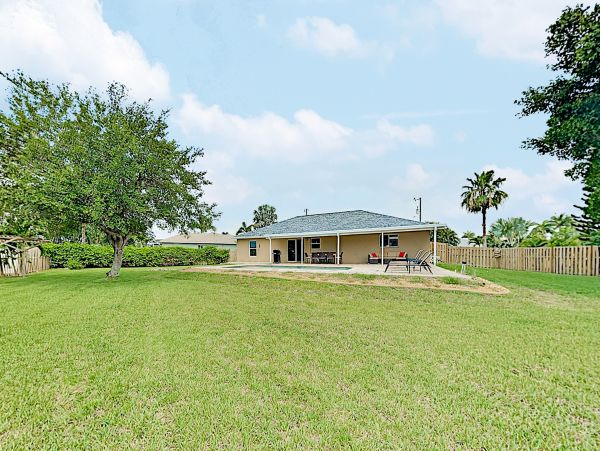 Cape Coral Home 1009719