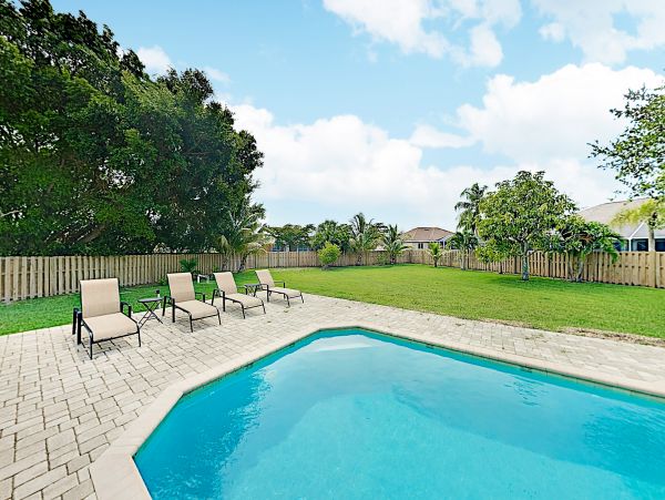 Cape Coral Home 1009719