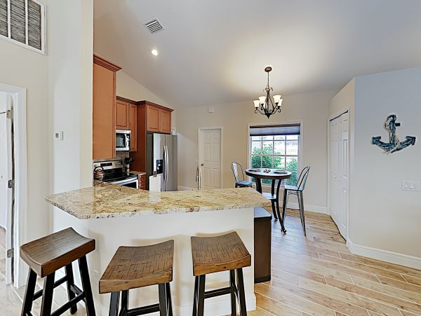 Cape Coral Home 1009720