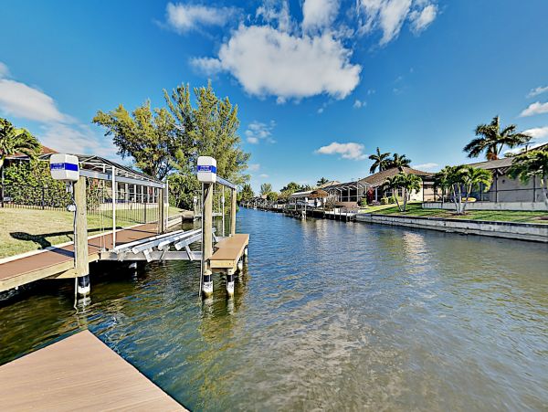 Cape Coral Home 1009720
