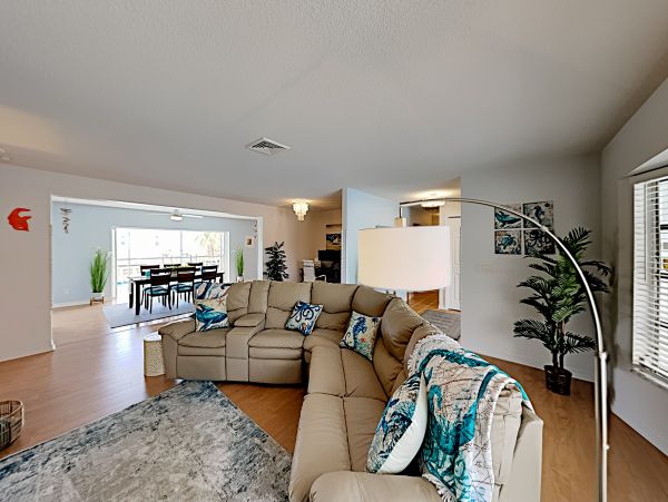 Cape Coral Home 1009721