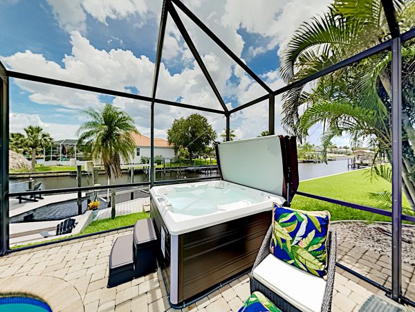 Cape Coral Home 1009721
