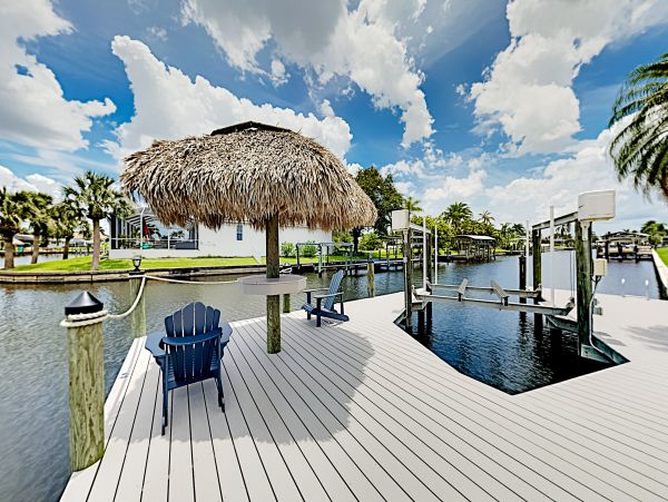 Cape Coral Home 1009721