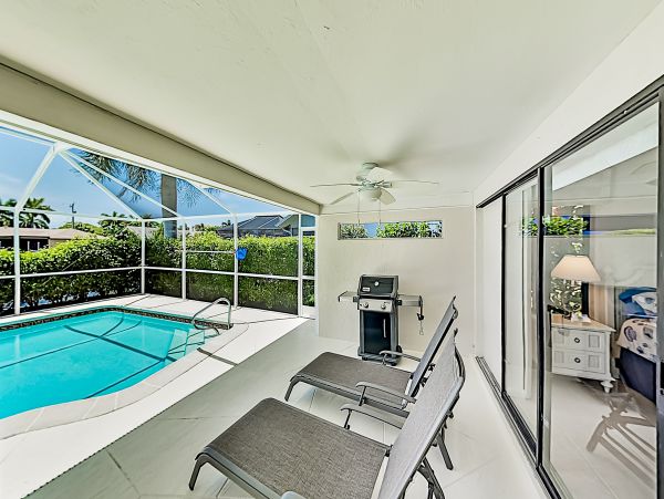Cape Coral Home 1009722