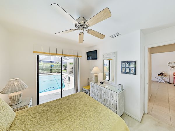 Cape Coral Home 1009722