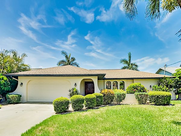 Cape Coral Home 1009722