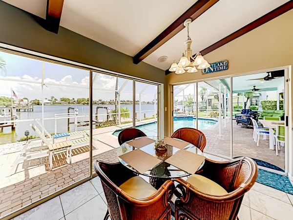Cape Coral Home 1009723