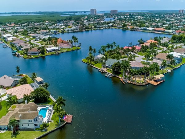 Cape Coral Home 1009723