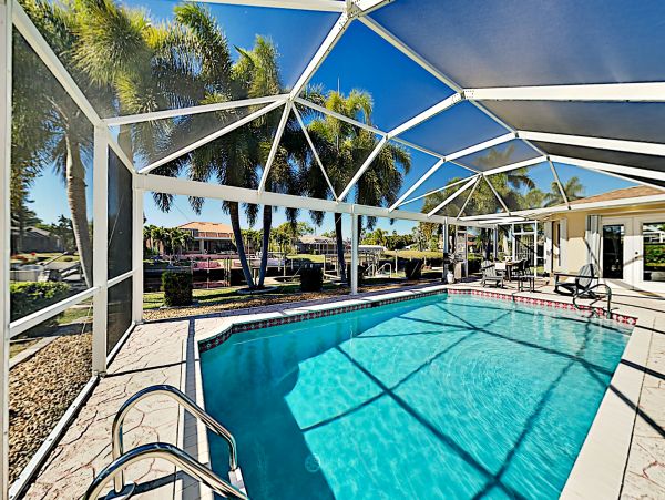 Cape Coral Home 1009724