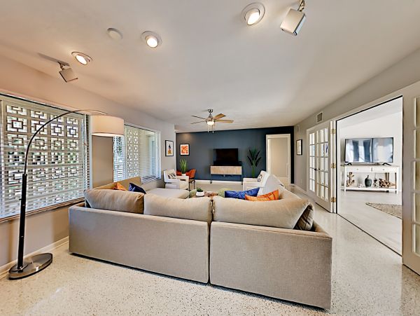 Cape Coral Home 1009724