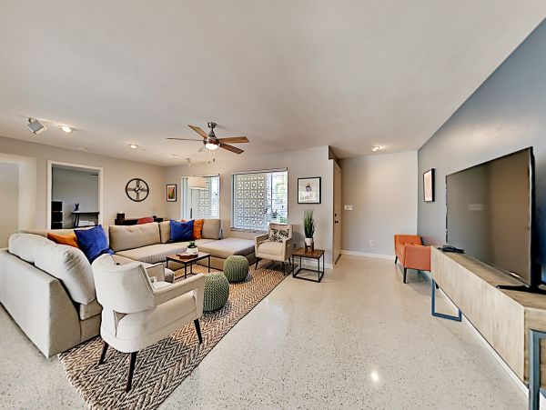Cape Coral Home 1009724
