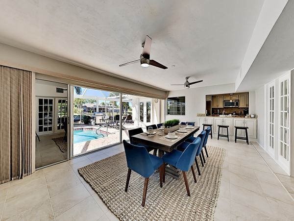 Cape Coral Home 1009724