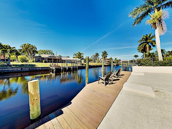 Cape Coral Home 1009724