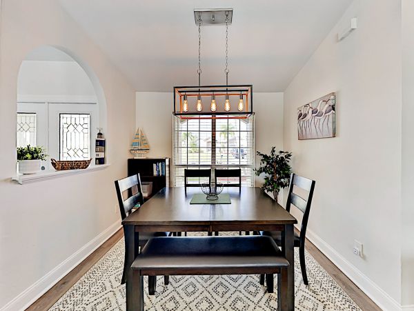 Cape Coral Home 1009725