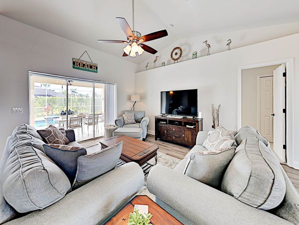 Cape Coral Home 1009725