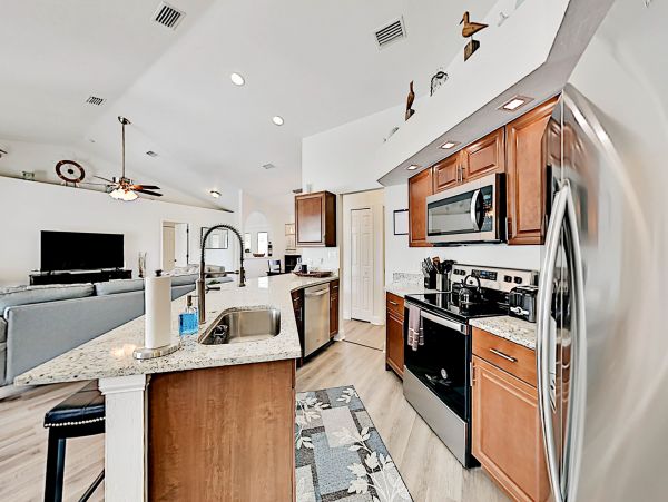 Cape Coral Home 1009725
