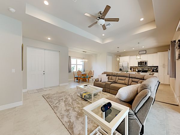 Cape Coral Home 1009726