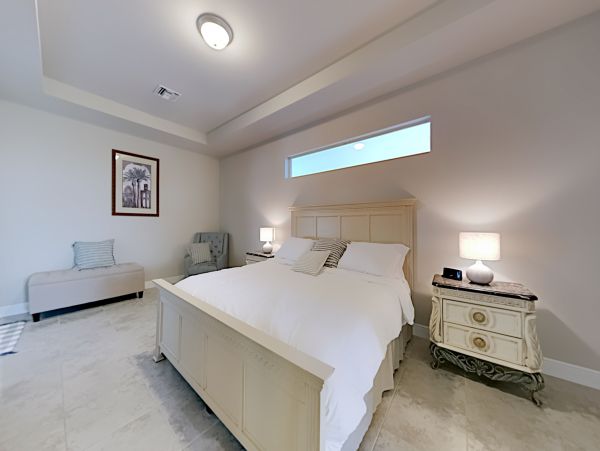 Cape Coral Home 1009726