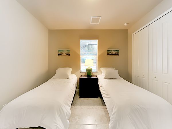 Cape Coral Home 1009726