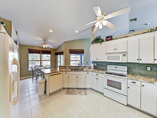 Cape Coral Home 1009727