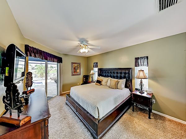 Cape Coral Home 1009727