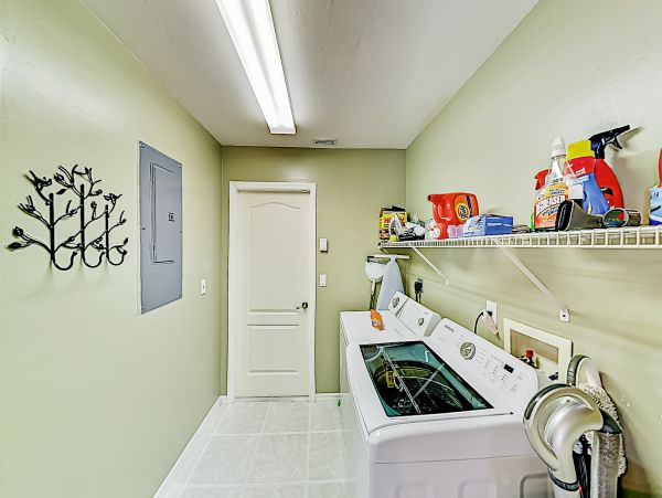 Cape Coral Home 1009727