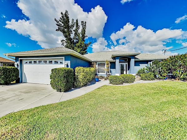 Cape Coral Home 1009727