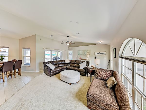 Cape Coral Home 1009728