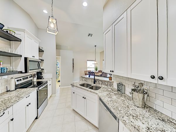 Cape Coral Home 1009728
