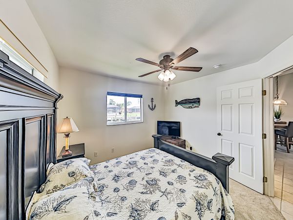 Cape Coral Home 1009728
