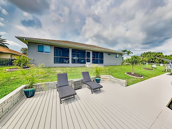 Cape Coral Home 1009728