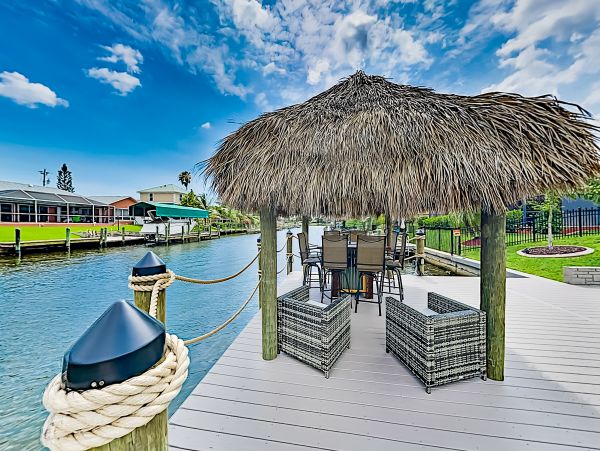 Cape Coral Home 1009728