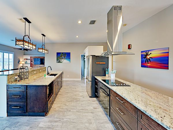 Cape Coral Home 1009729