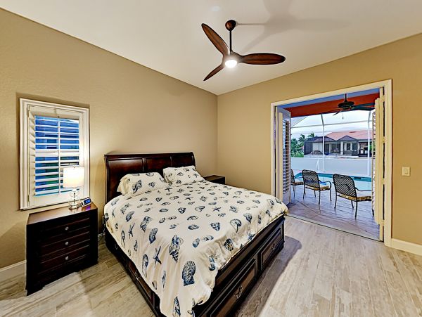 Cape Coral Home 1009729