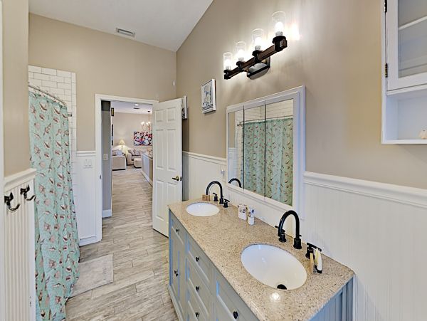 Cape Coral Home 1009729