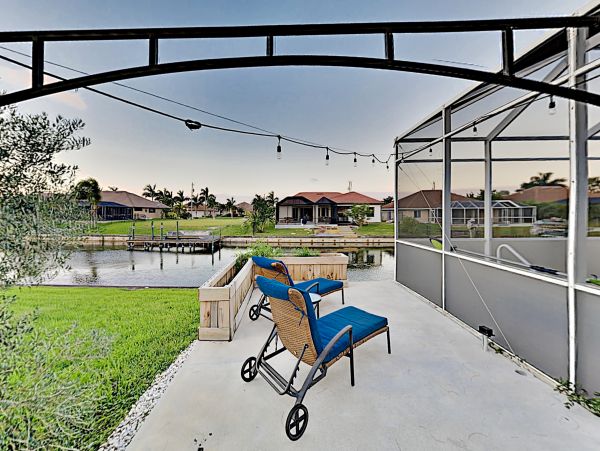 Cape Coral Home 1009729