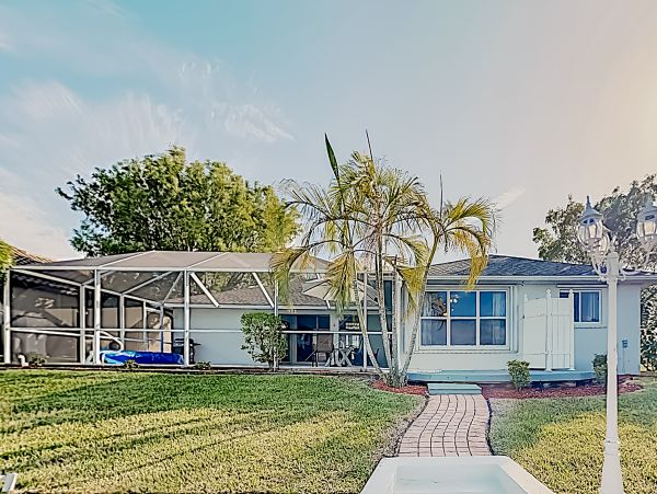 Cape Coral Home 1009730