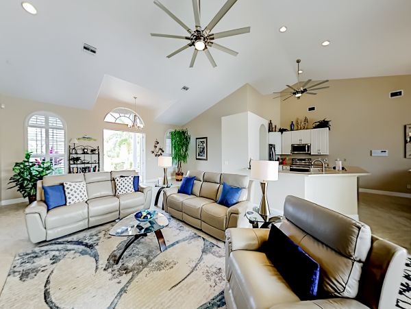 Cape Coral Home 1009731