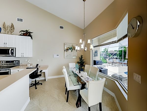 Cape Coral Home 1009731