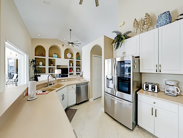 Cape Coral Home 1009731