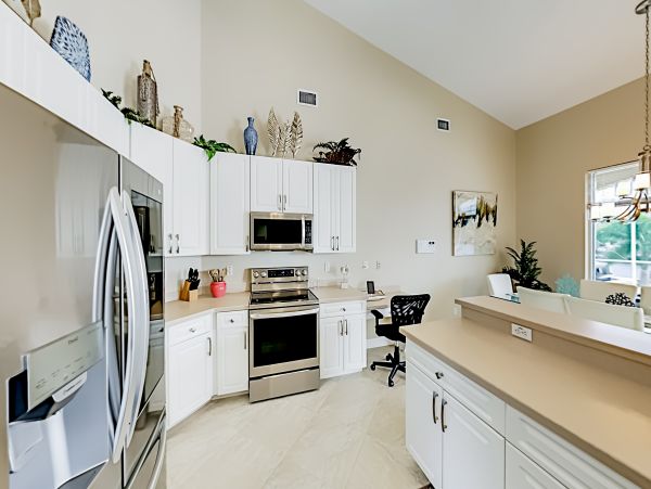 Cape Coral Home 1009731