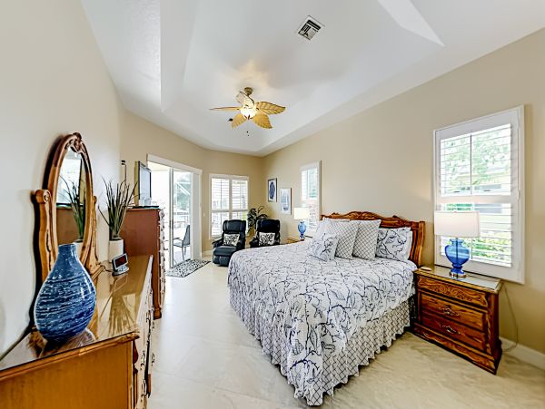 Cape Coral Home 1009731