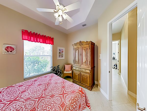 Cape Coral Home 1009731