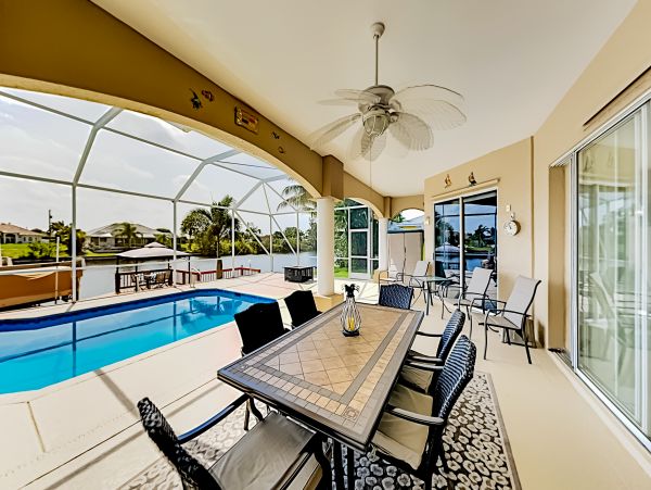 Cape Coral Home 1009731