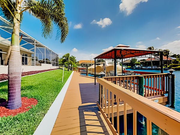 Cape Coral Home 1009731