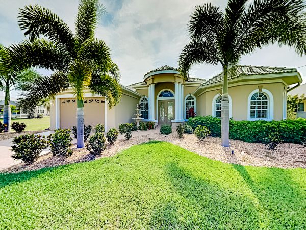 Cape Coral Home 1009731