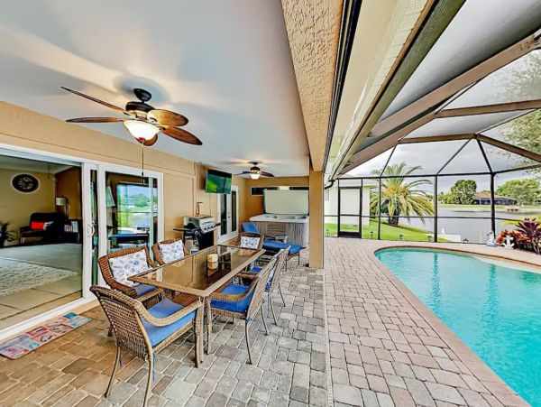 Cape Coral Luxury Vacation Home with Pool & Hot Tub