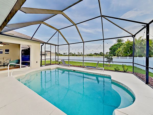 Cape Coral Home 1009733