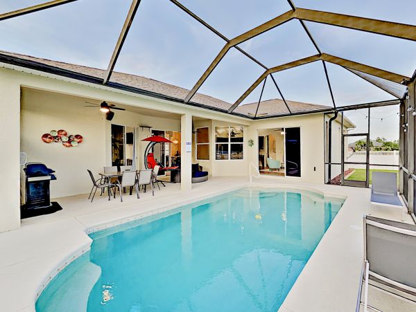 Cape Coral Home 1009733