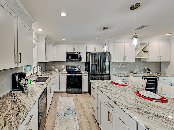 Cape Coral Home 1009735
